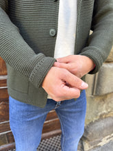 Carica l'immagine nel visualizzatore di Gallery, Cardigan Lucio di 3.9 verde