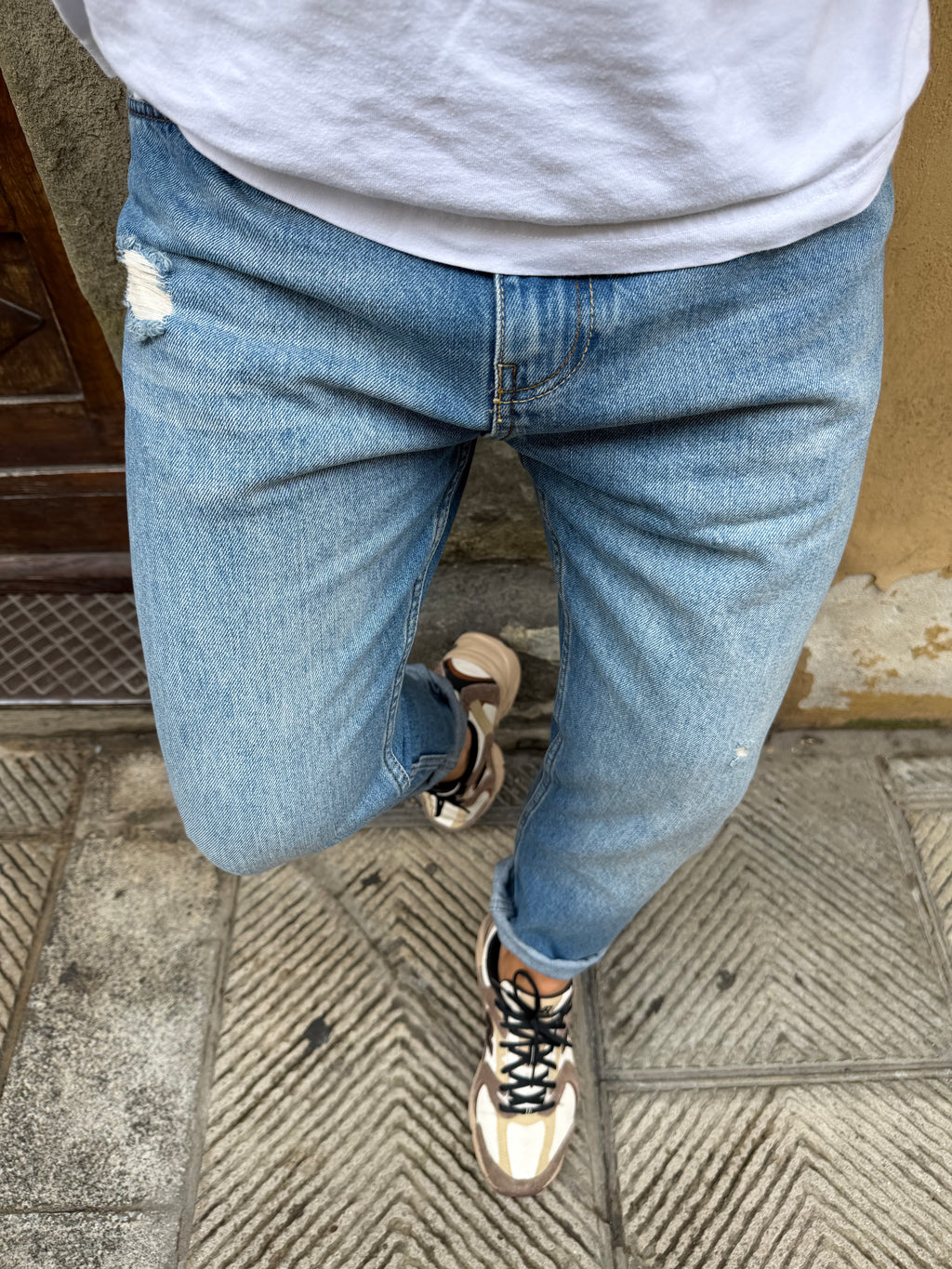 Jeans Yellowstone Cropped di Pont con strappo