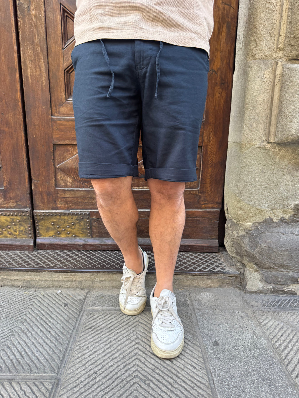 Bermuda Tiffosi in misto lino blu