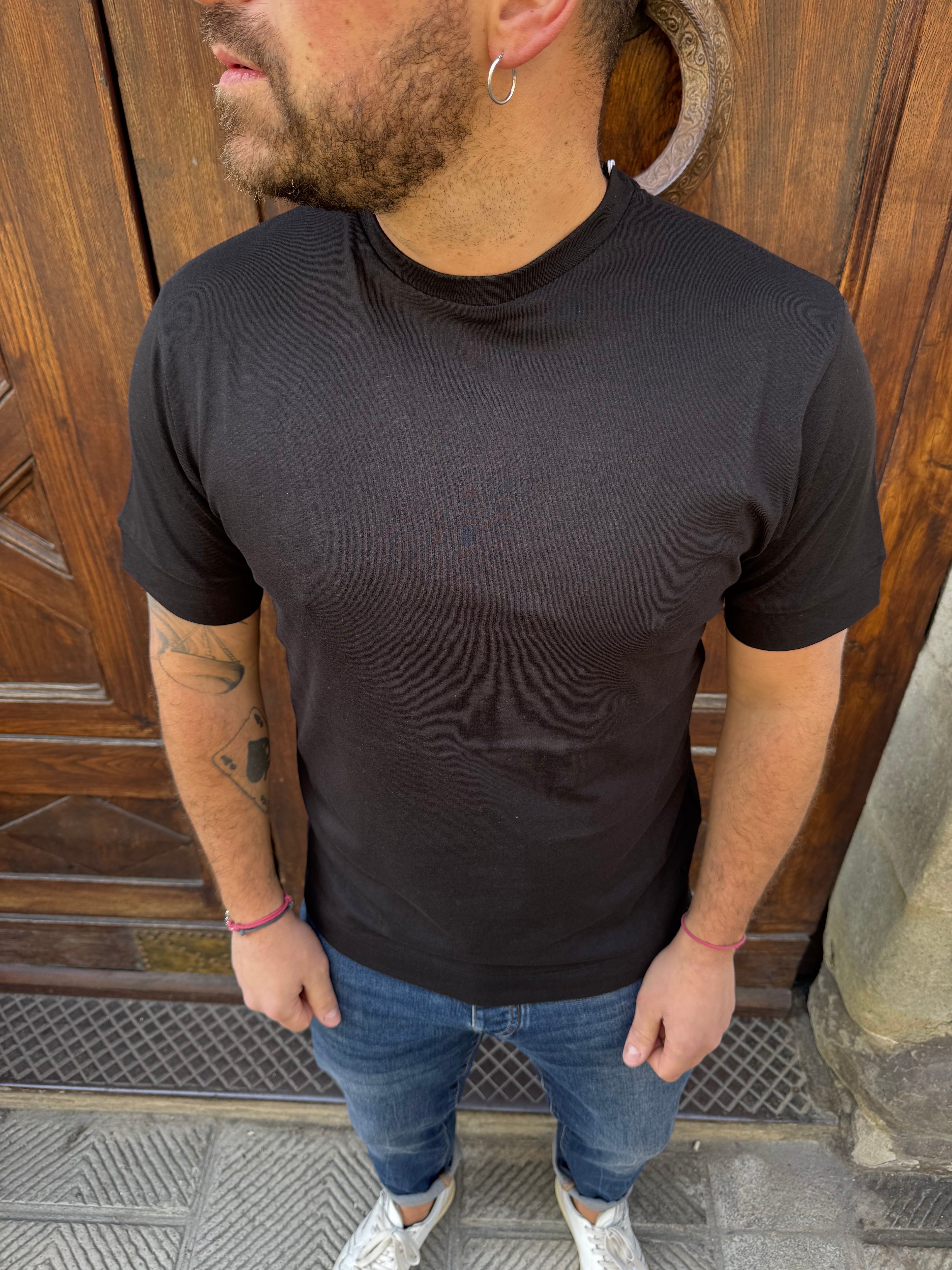 T-Shirt Basic di Hamaki-Ho