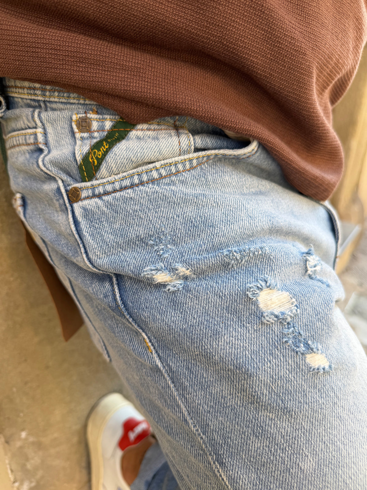 Jeans Yellowstone cropped di Pont con strappi