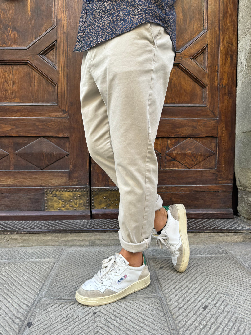 Pantalone Chinos Paris di HAMAKI HO beige