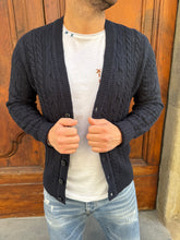 Carica l&#39;immagine nel visualizzatore di Gallery, Cardigan Treccia di Hamaki nera
