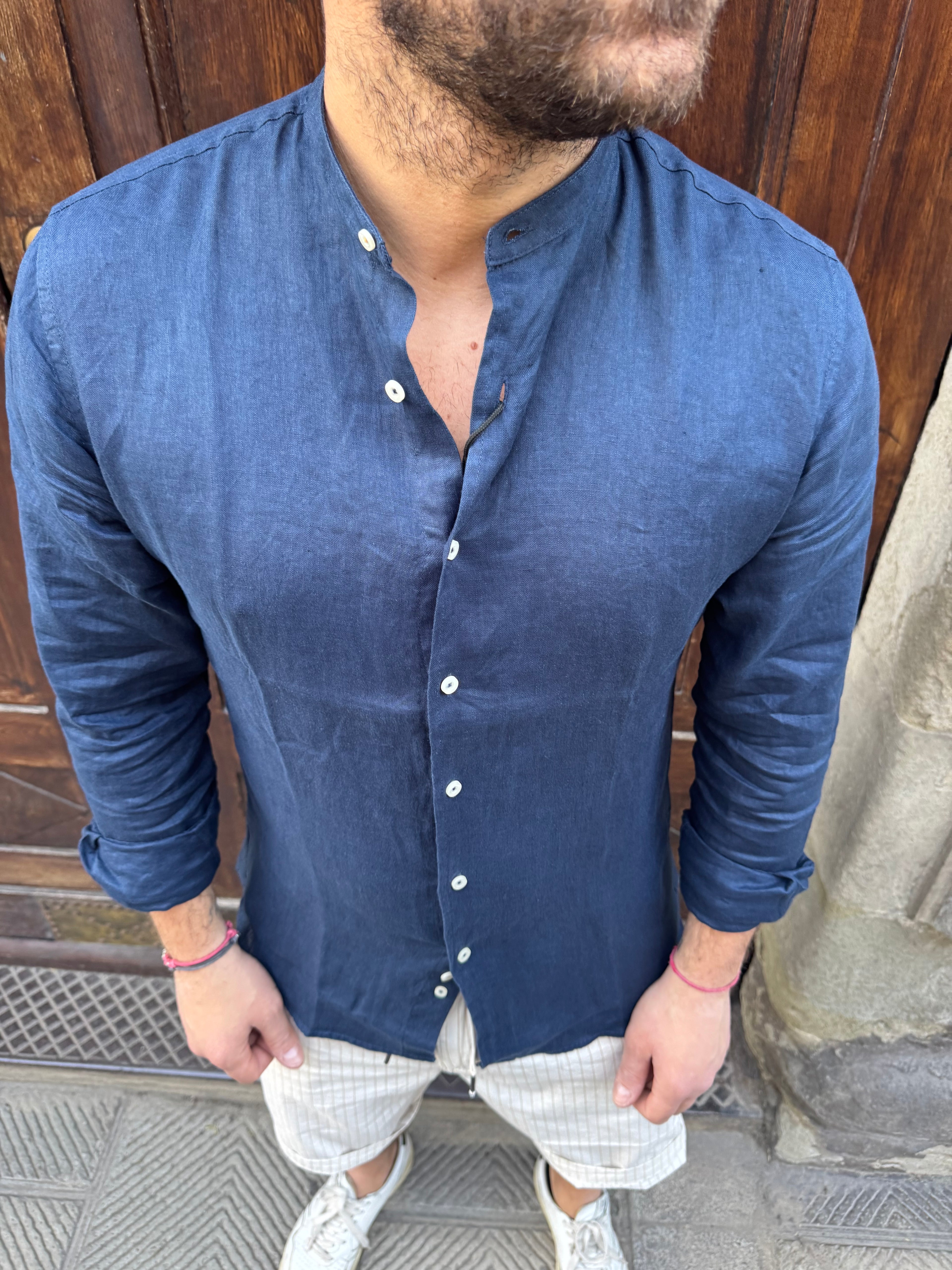 Camicia di Tréz in puro lino blu