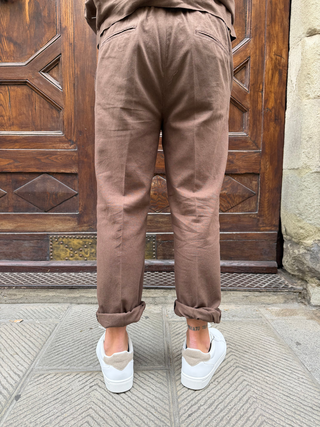Pantalone coordinato Hamaki-Ho in lino cioccolato
