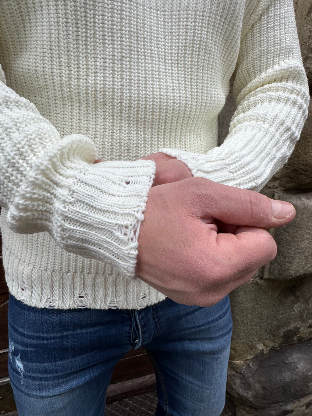 Maglioncino Dolcevita con rotture