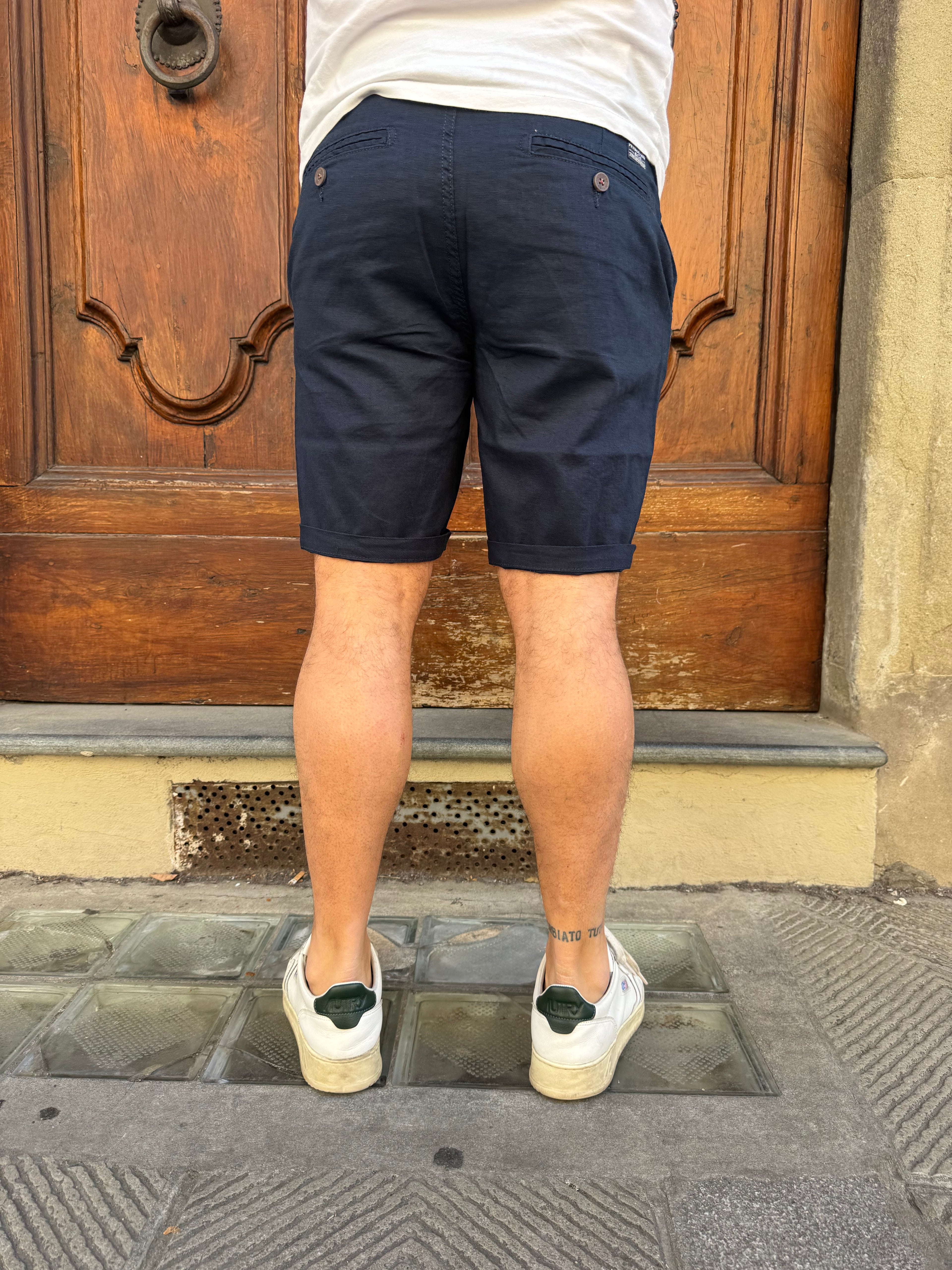 Bermuda Capri di Petrol blu