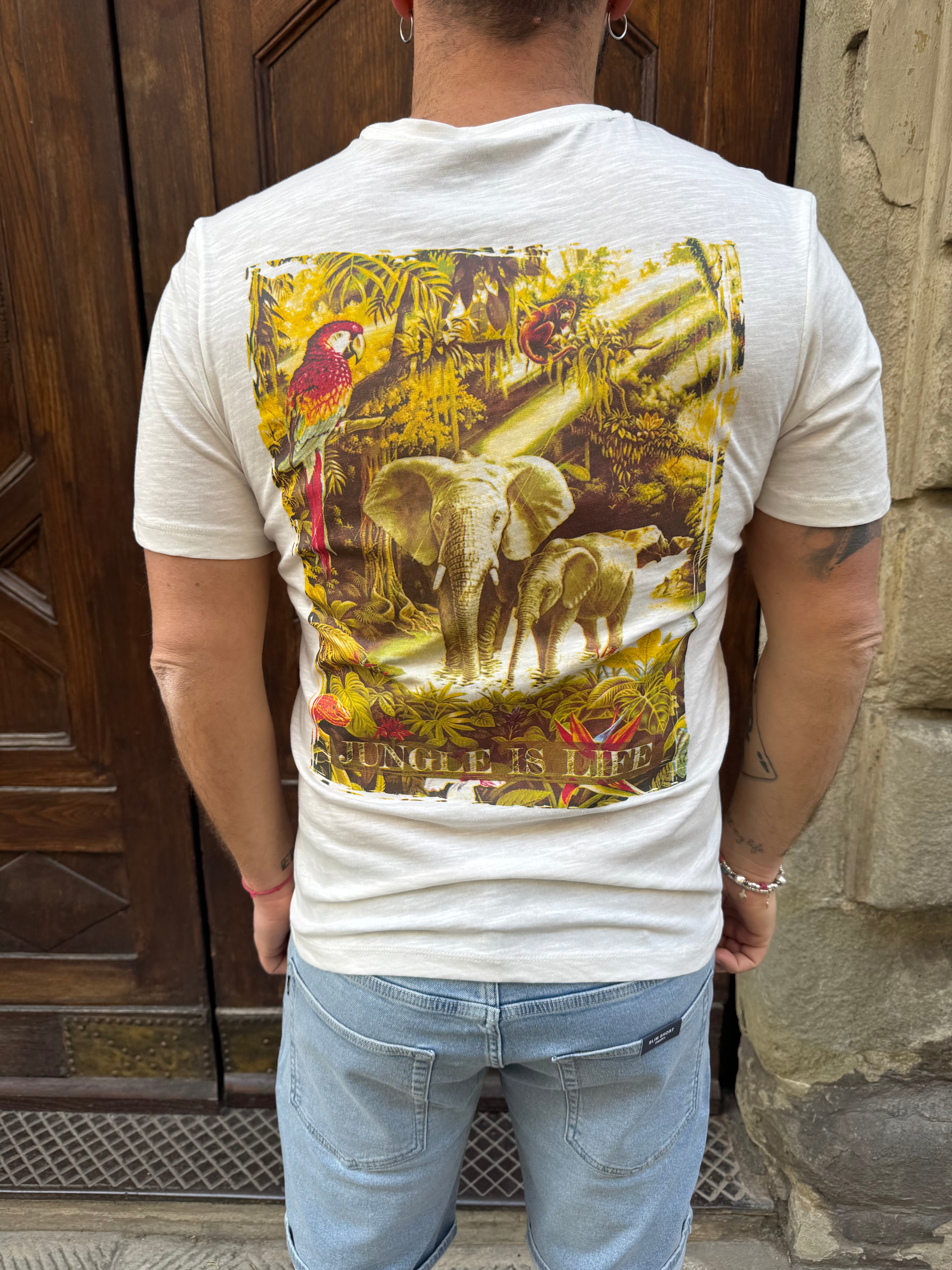 T-Shirt stampa retro di Tréz