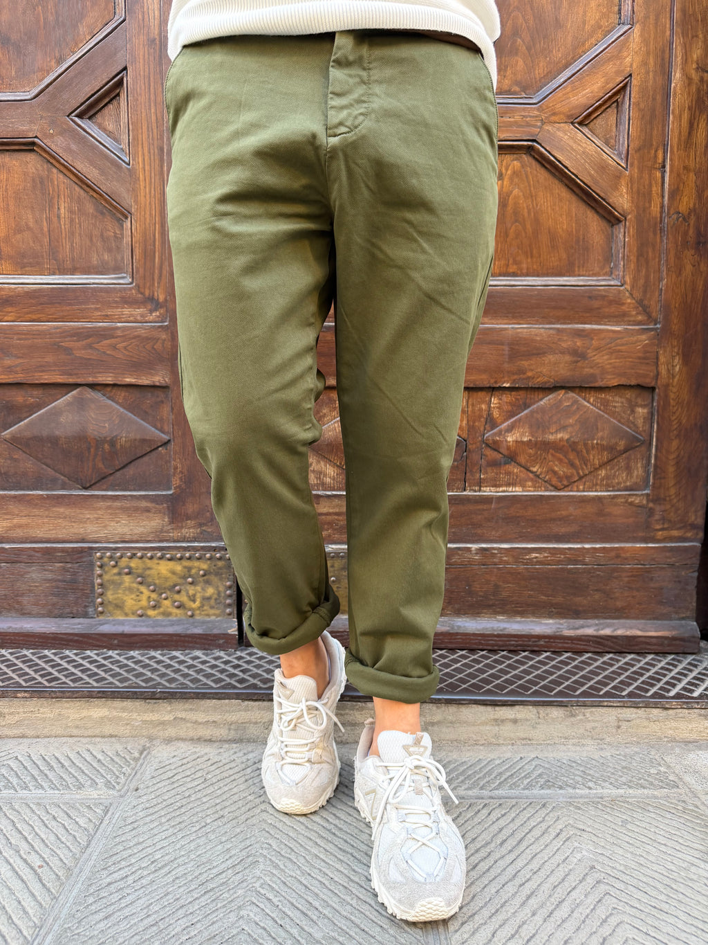 Pantalone Chinos di Hamaki-Ho in piquet verde