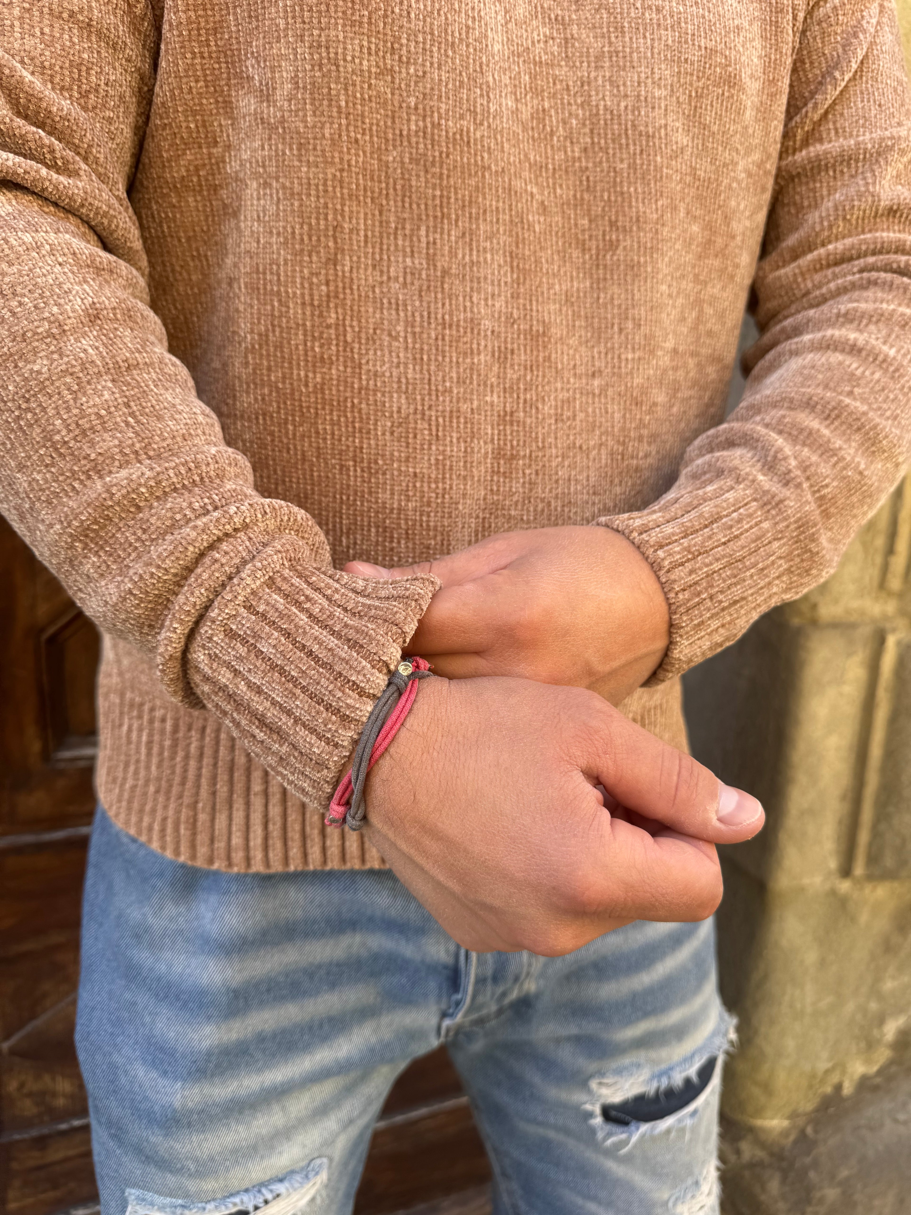 Maglione in ciniglia di Telamira biscotto