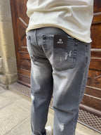 Jeans Carlos di Myden