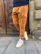 Carica l&#39;immagine nel visualizzatore di Gallery, Pantalone Cargo Rocciatore di Telamira caramello
