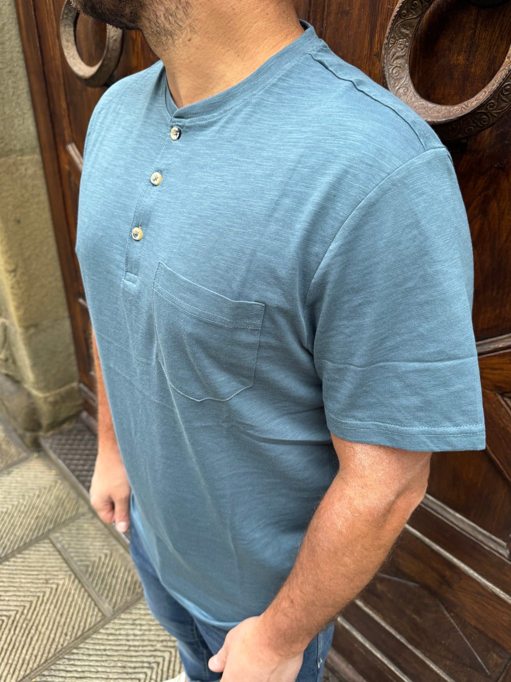 T-Shirt serafino di Tiffosi petrolio