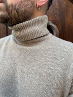 Maglioncino Dolcevita di Tiffosi biscotto