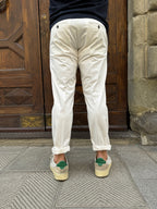 Pantalone Chinos di Telamira panna