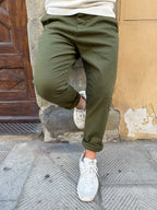 Pantalone Chinos di Hamaki-Ho in piquet verde