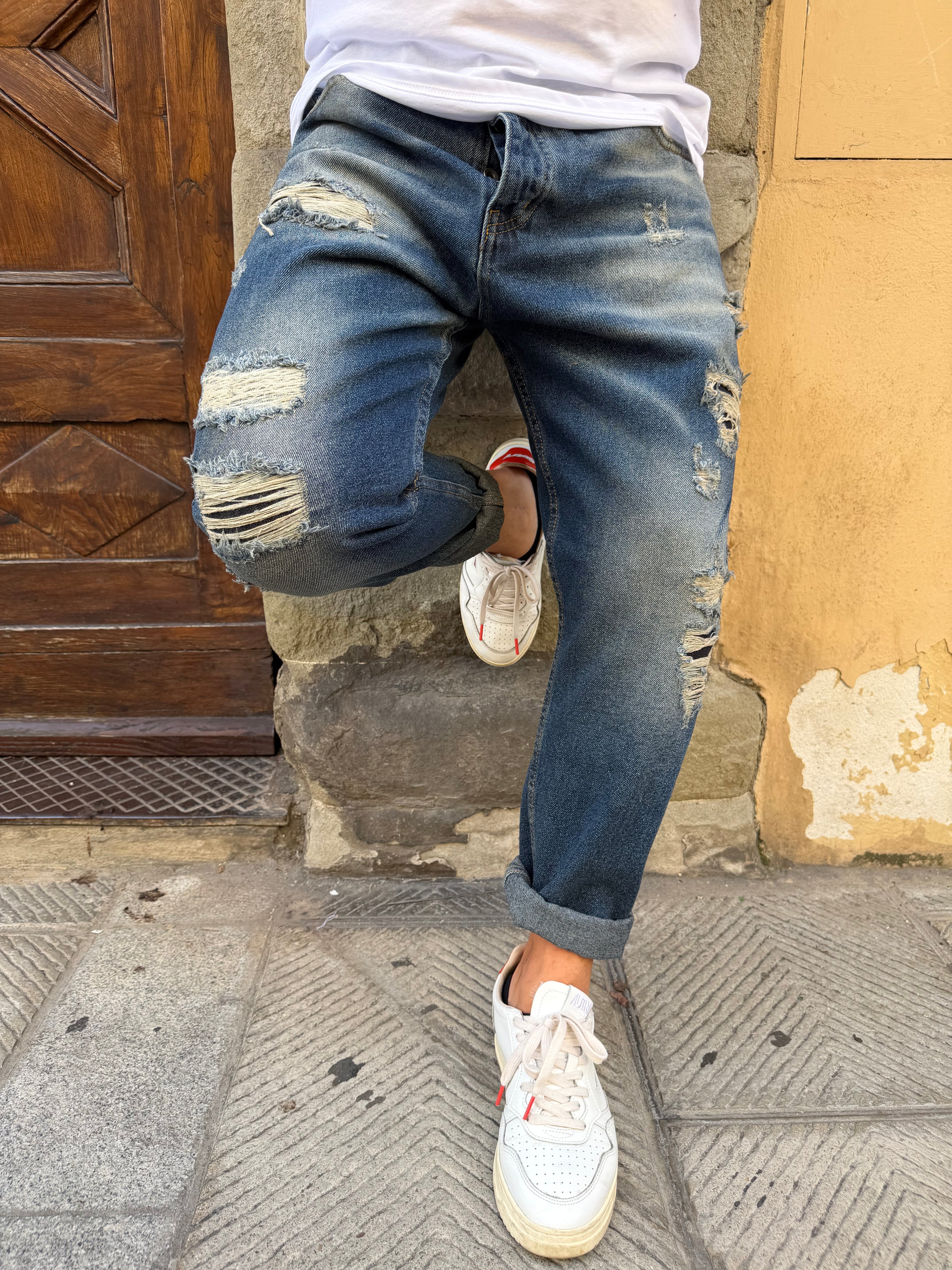 Jeans David di Telamira