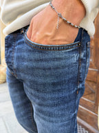 Jeans Steve di Hamaki-Ho