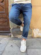 Jeans a Carlos di Hamaki-Ho