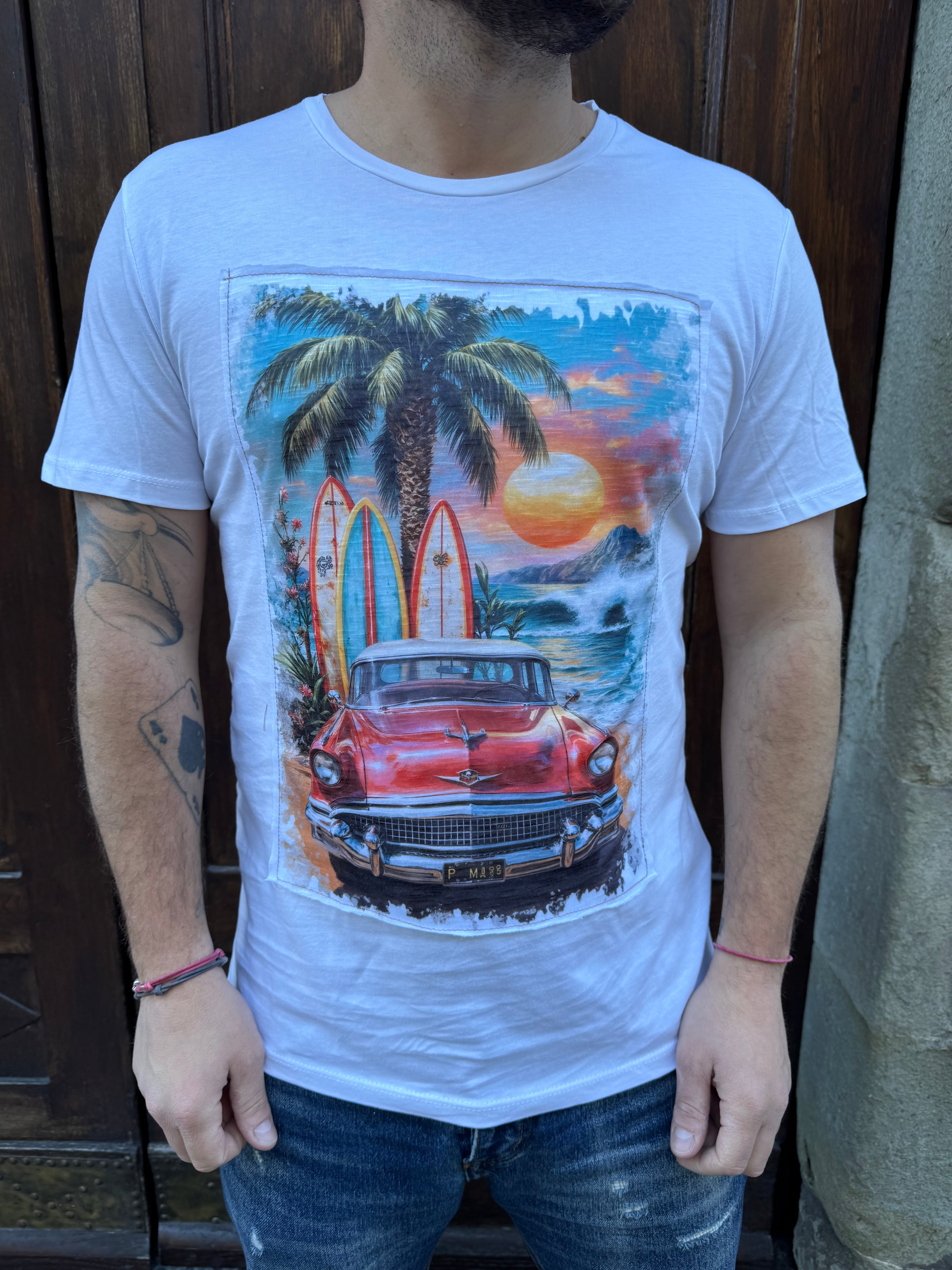 T-Shirt American car