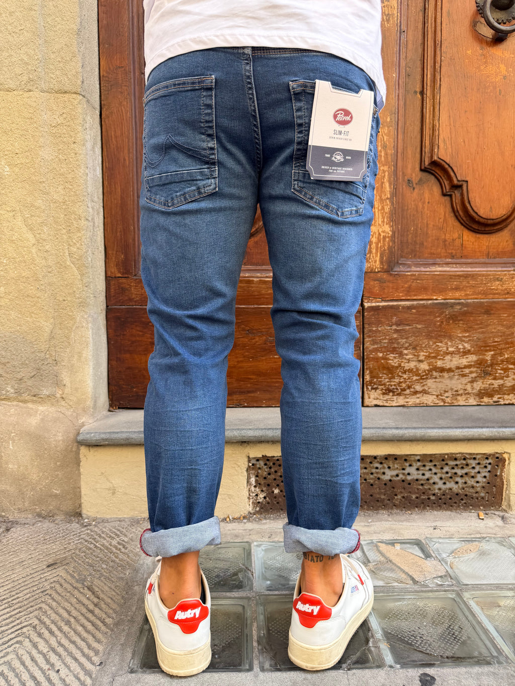 Jeans Russel di Petrol Ind.