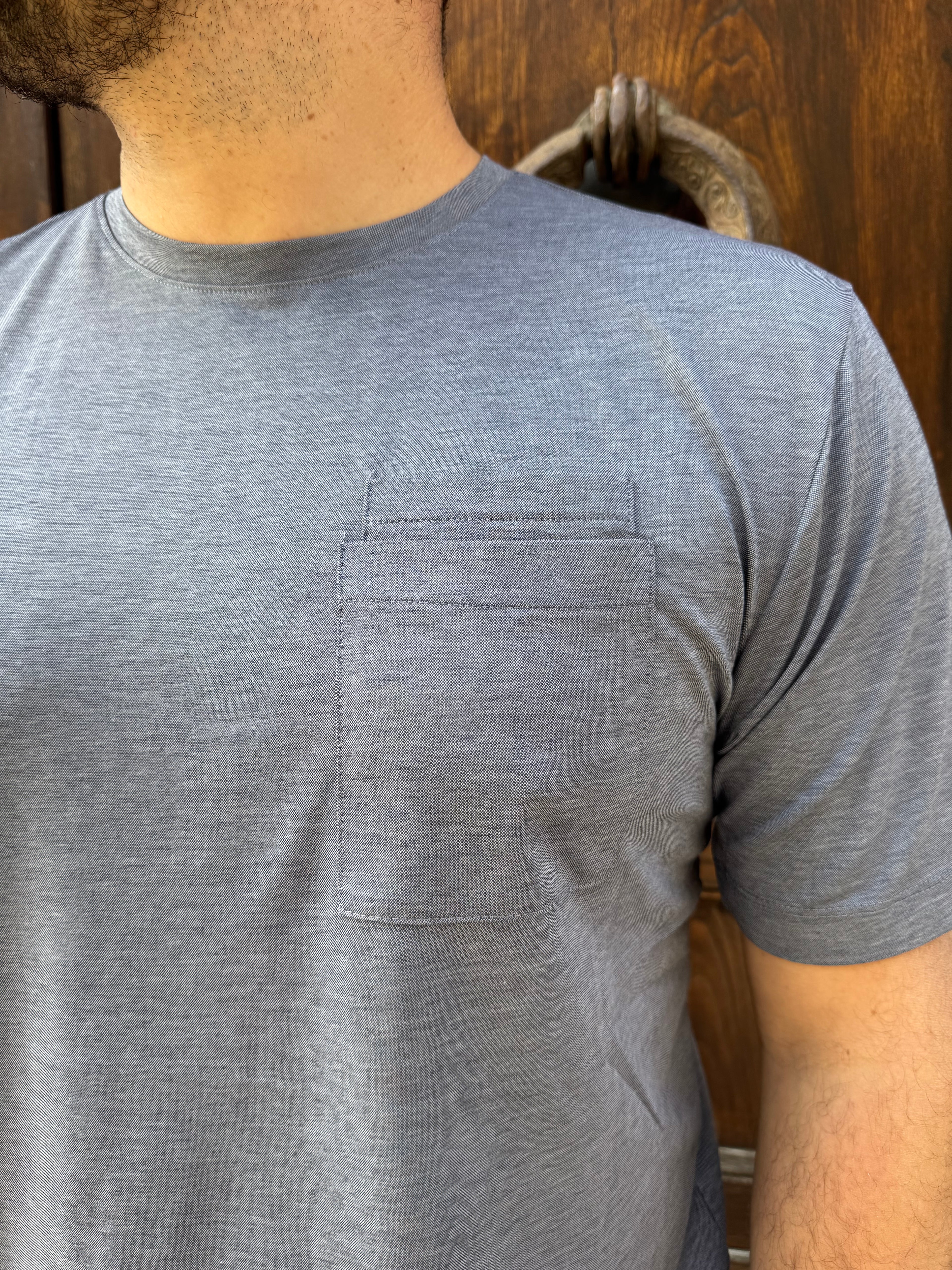 T-Shirt no stiro di Hamaki-Ho