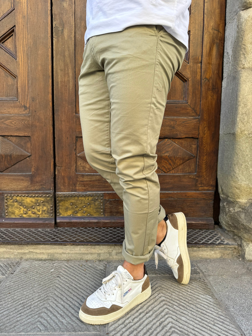 Pantalone chinos di Tiffosi verde