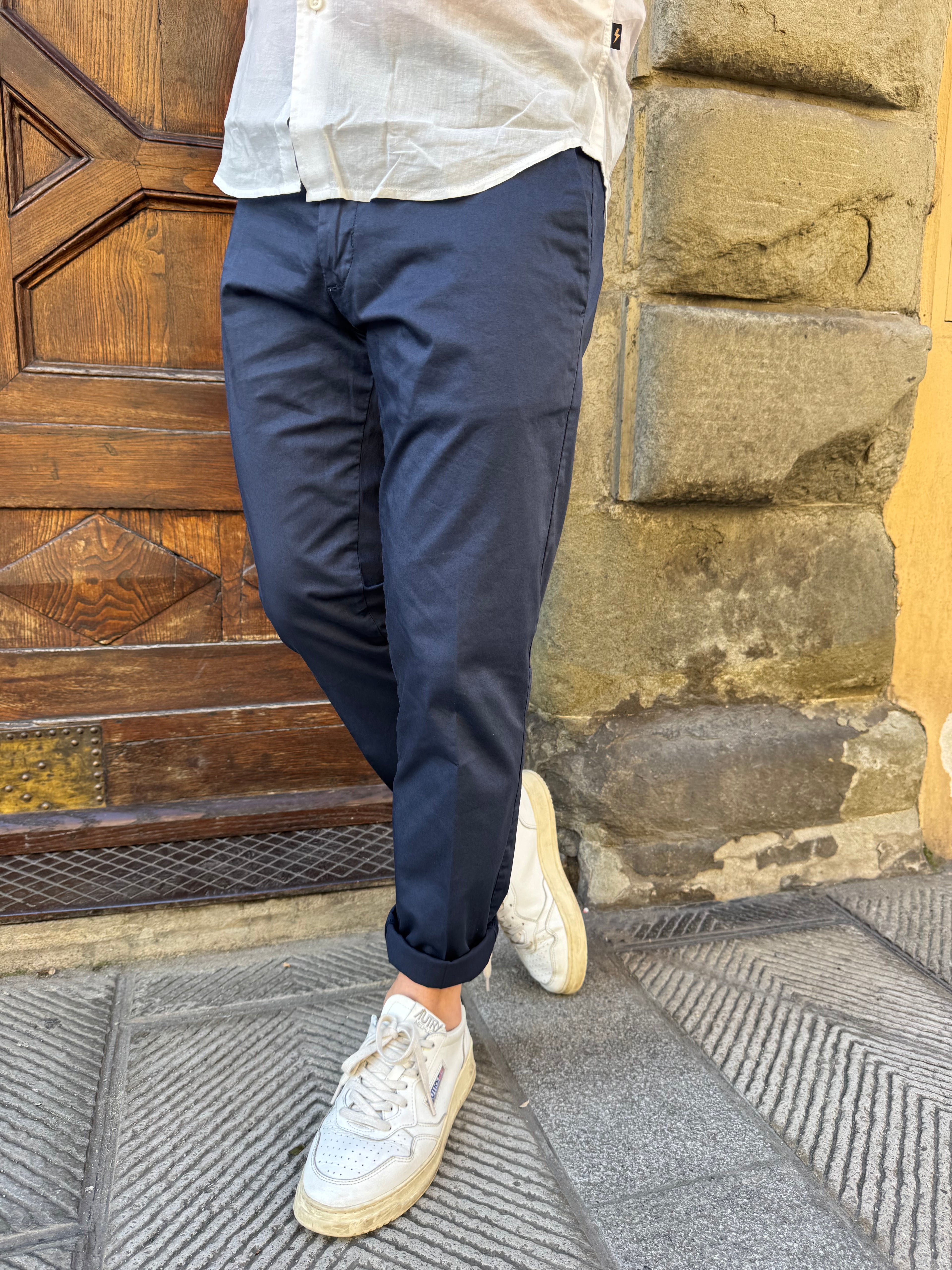 Pantalone Chinos di Telamira blu