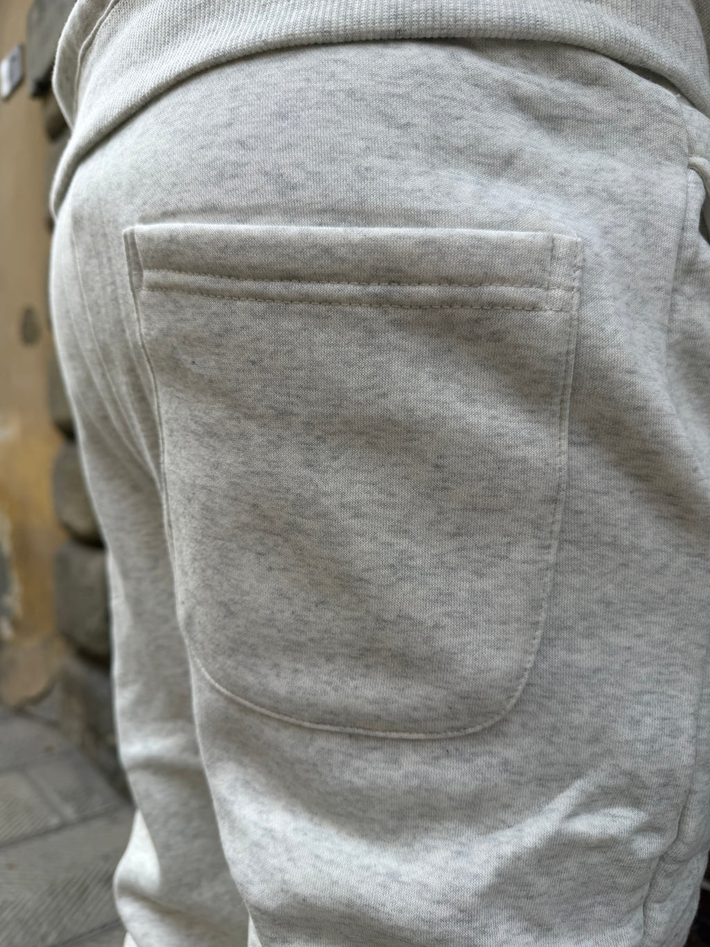Tuta di Telamira grigio chiaro