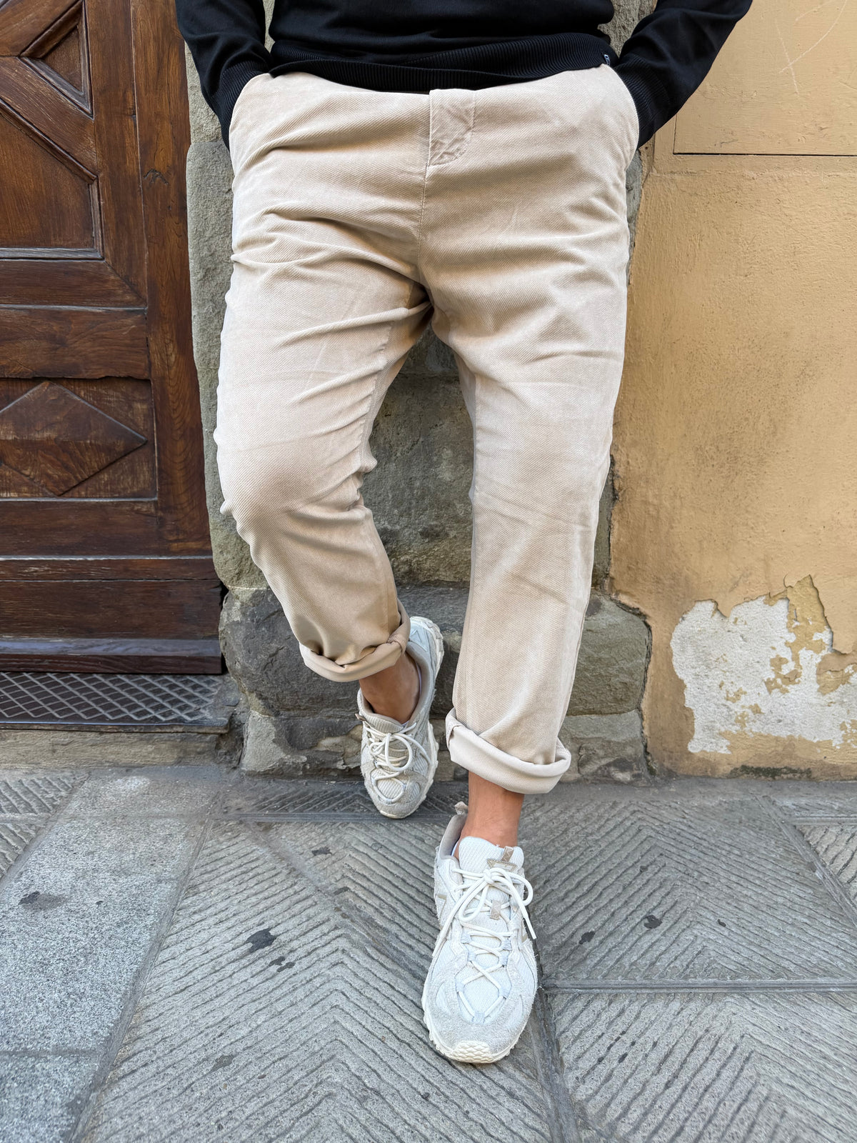 Pantalone Chinos in velluto di Hamaki-Ho beige