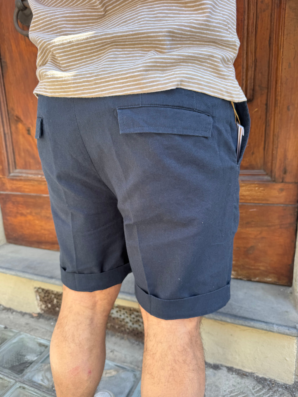 Bermuda in lino di Hamaki-Ho