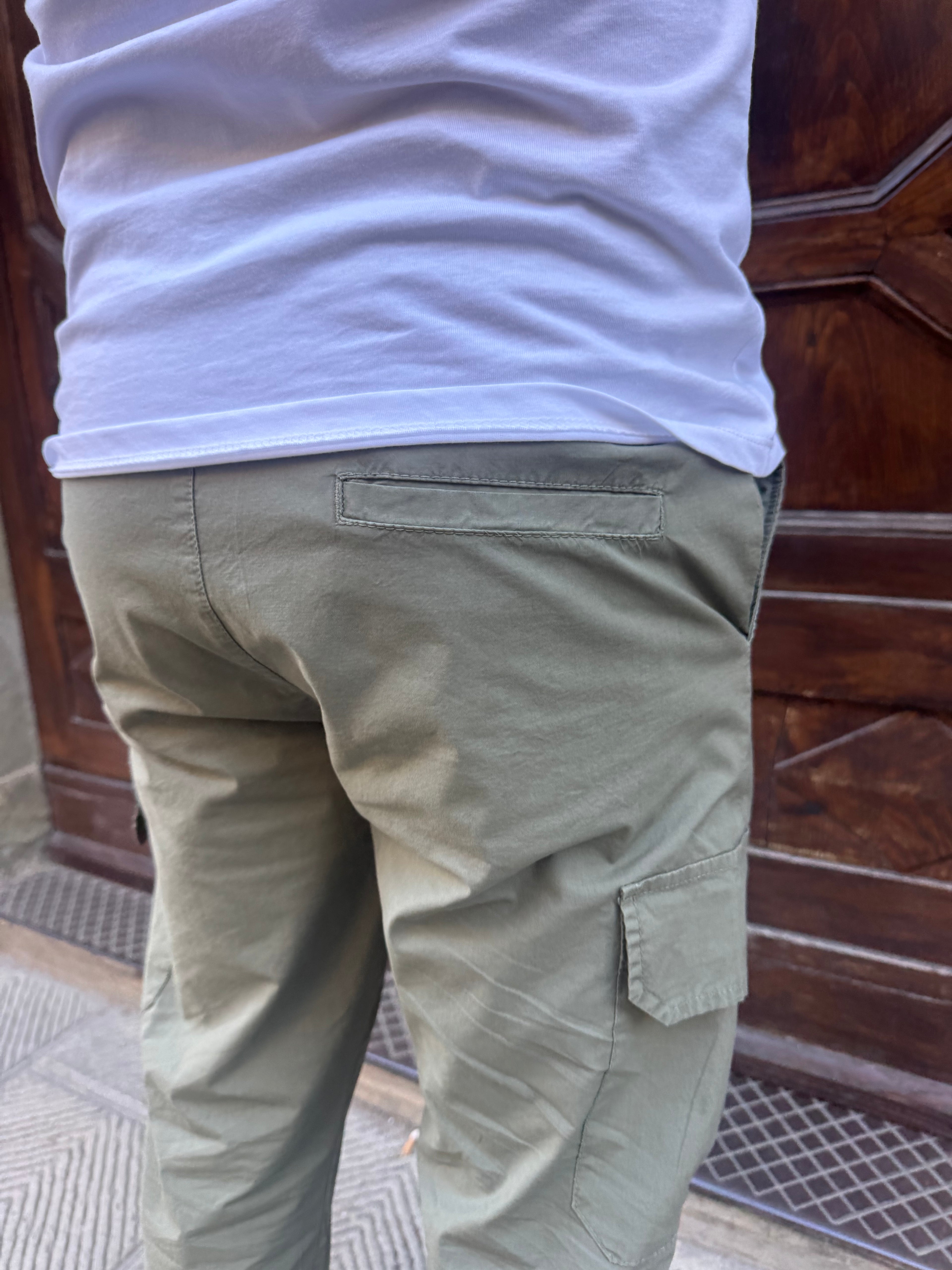 Pantalaccio Cargo di 3.9