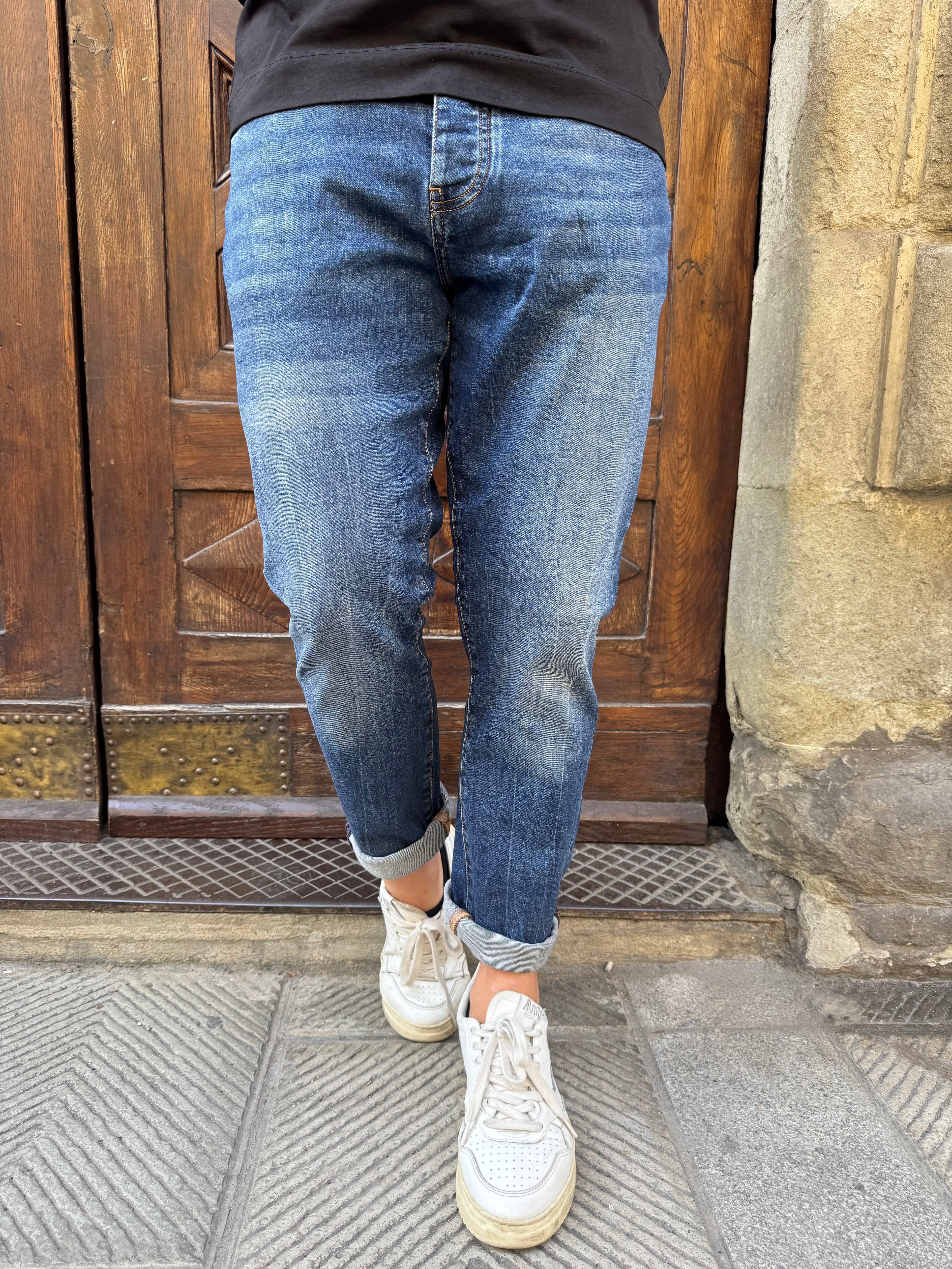 Jeans Albert di Hamaki-Ho