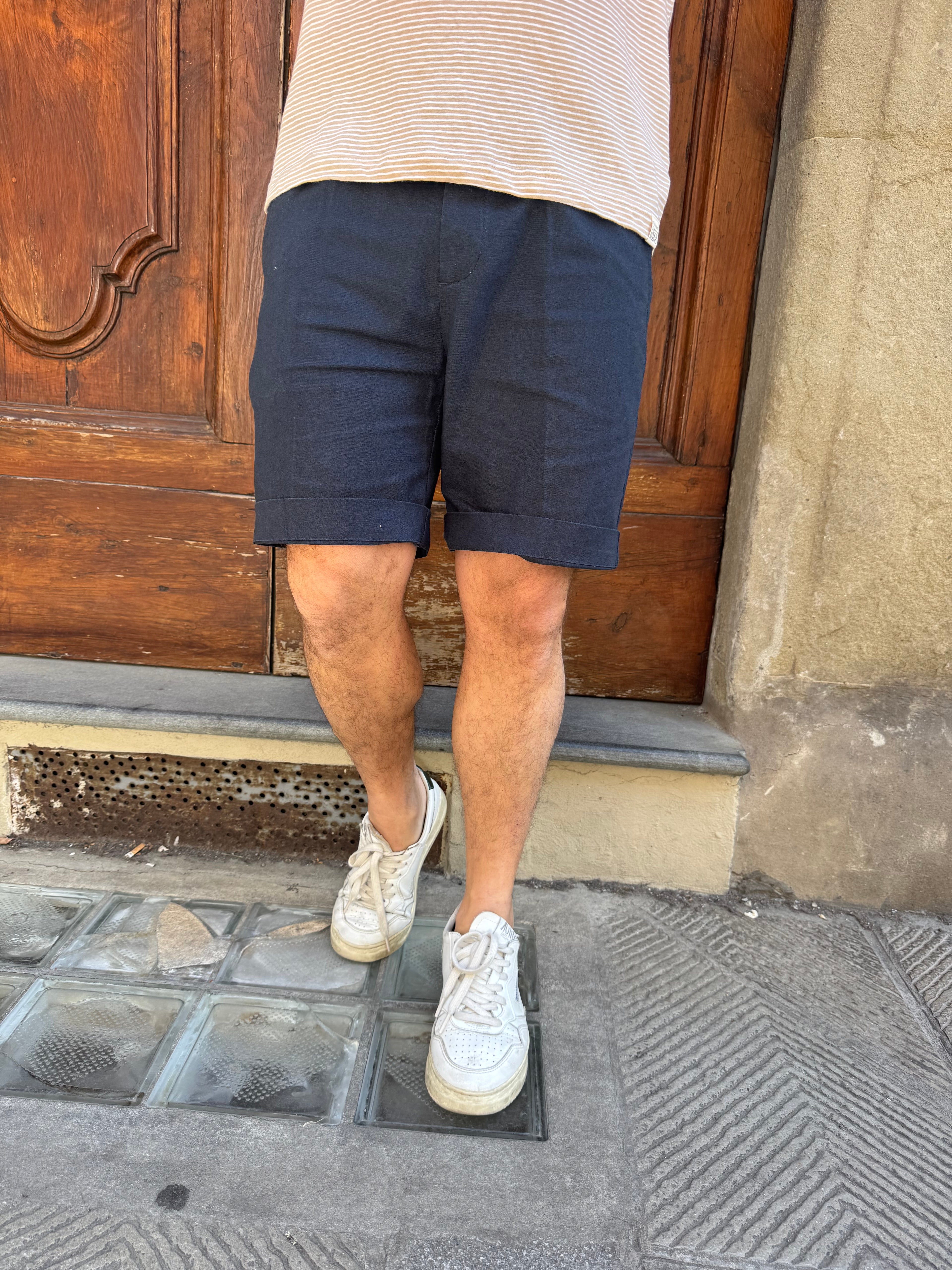 Bermuda in lino di Hamaki-Ho