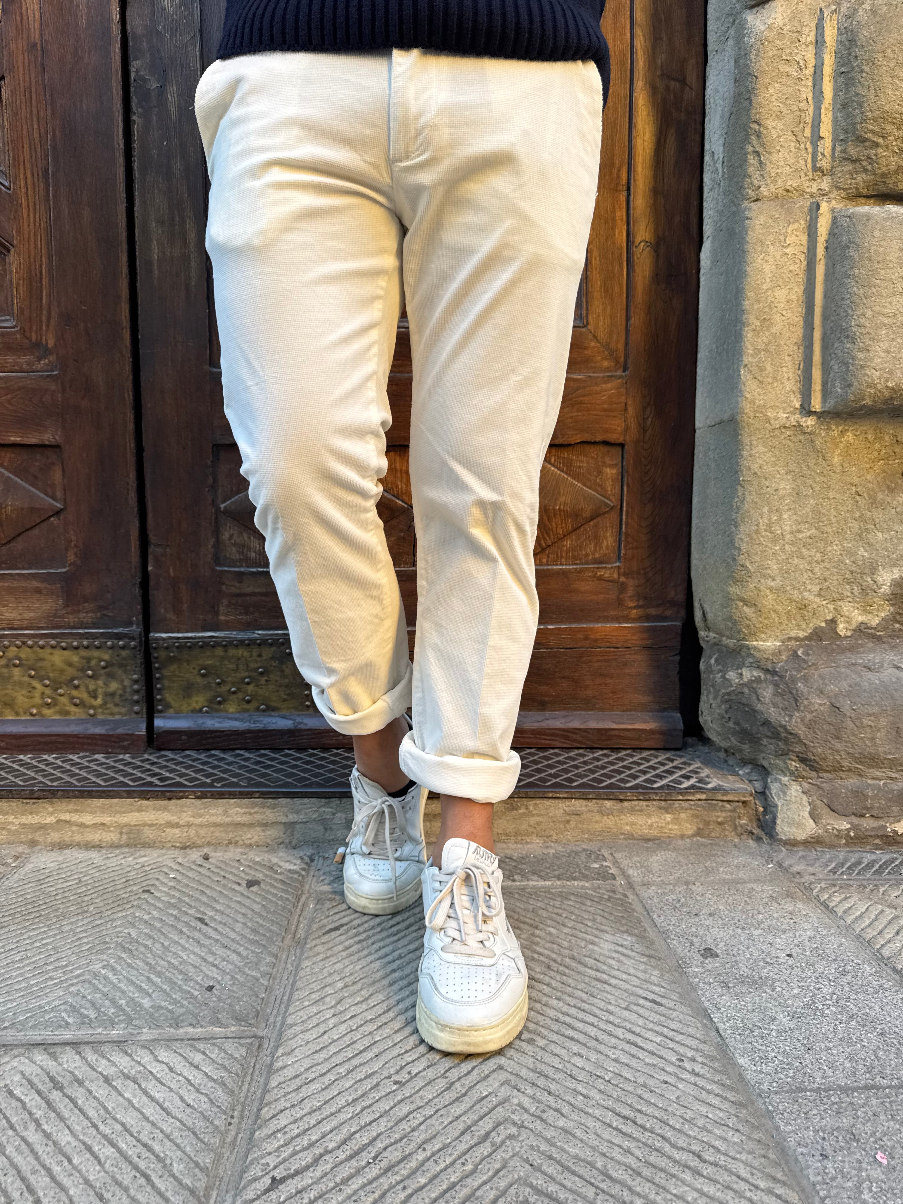 Pantalone Eddy di HAMAKI-Ho panna