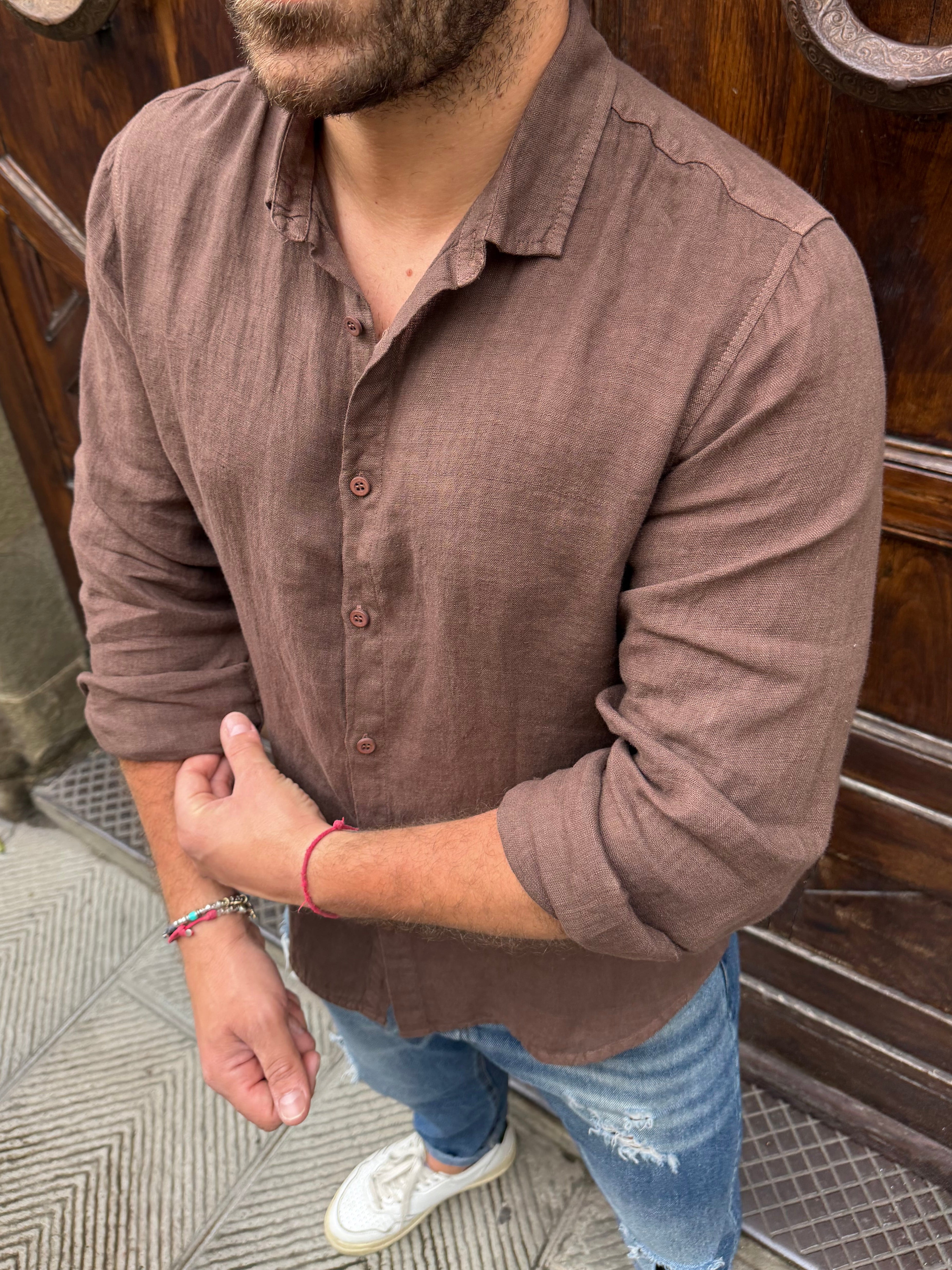 Camicia puro lino di 3.9 cioccolato