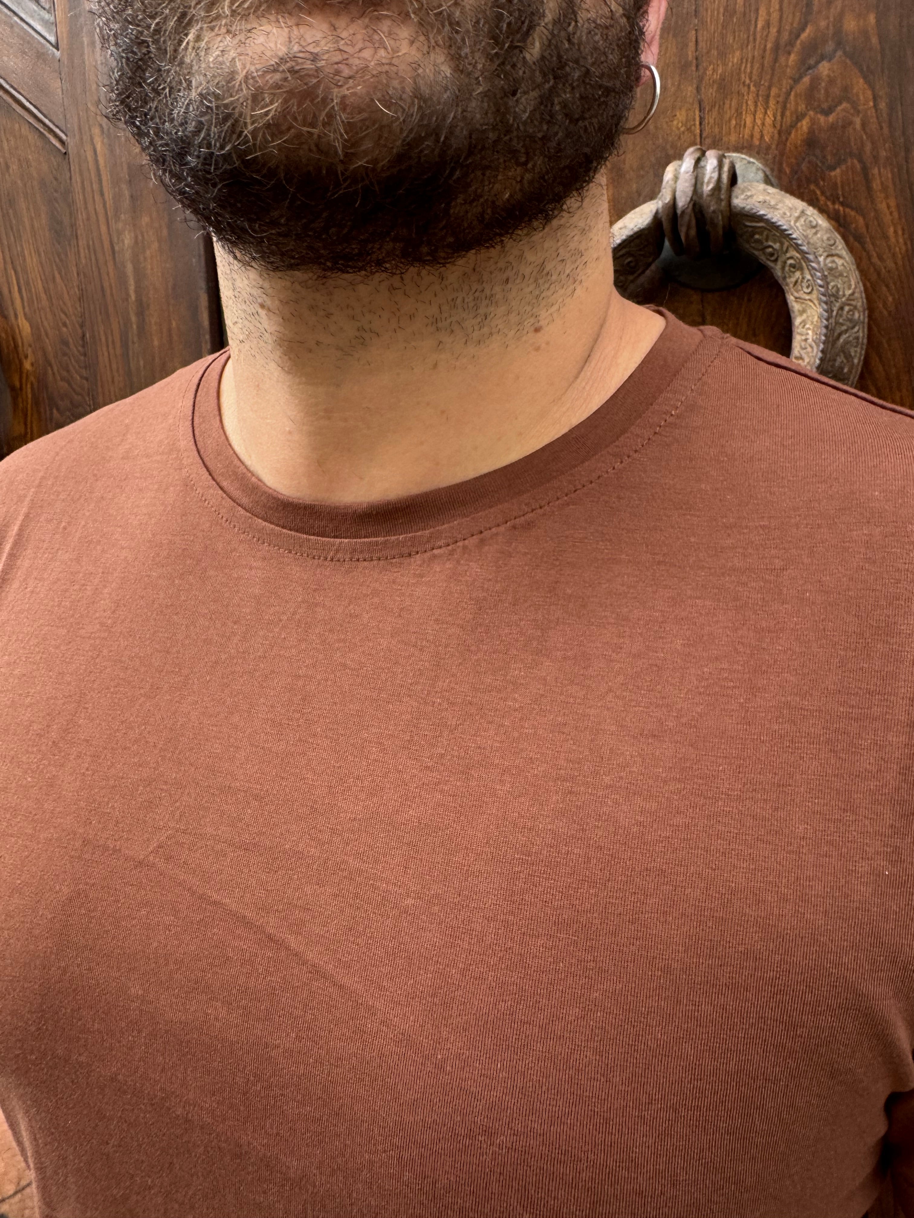 T-shirt Colour di Telamira tabacco