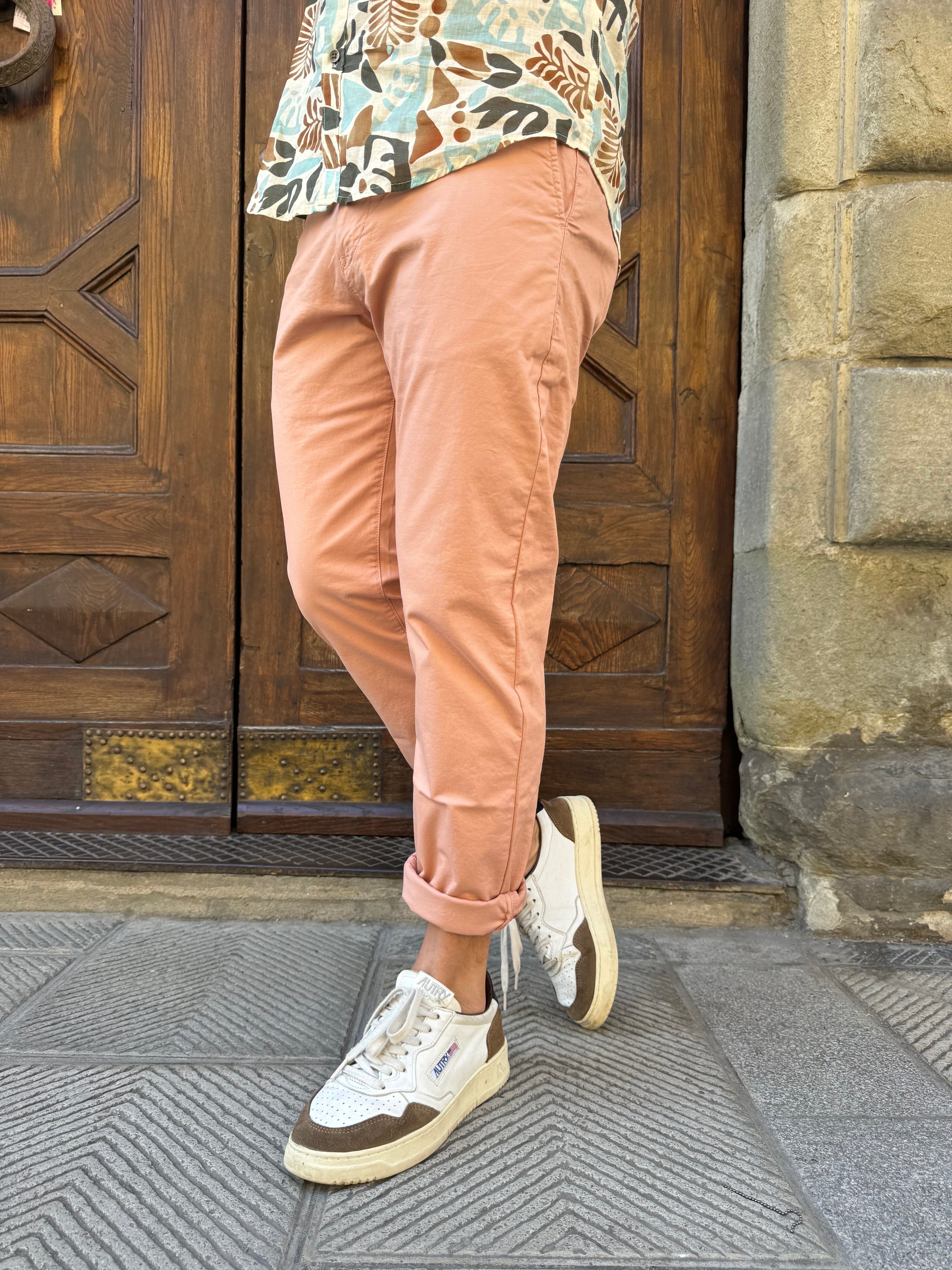 Pantalone Chinos di Tiffosi salmone
