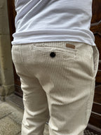 Pantalone Velluto Rocciatore di Telamira panna