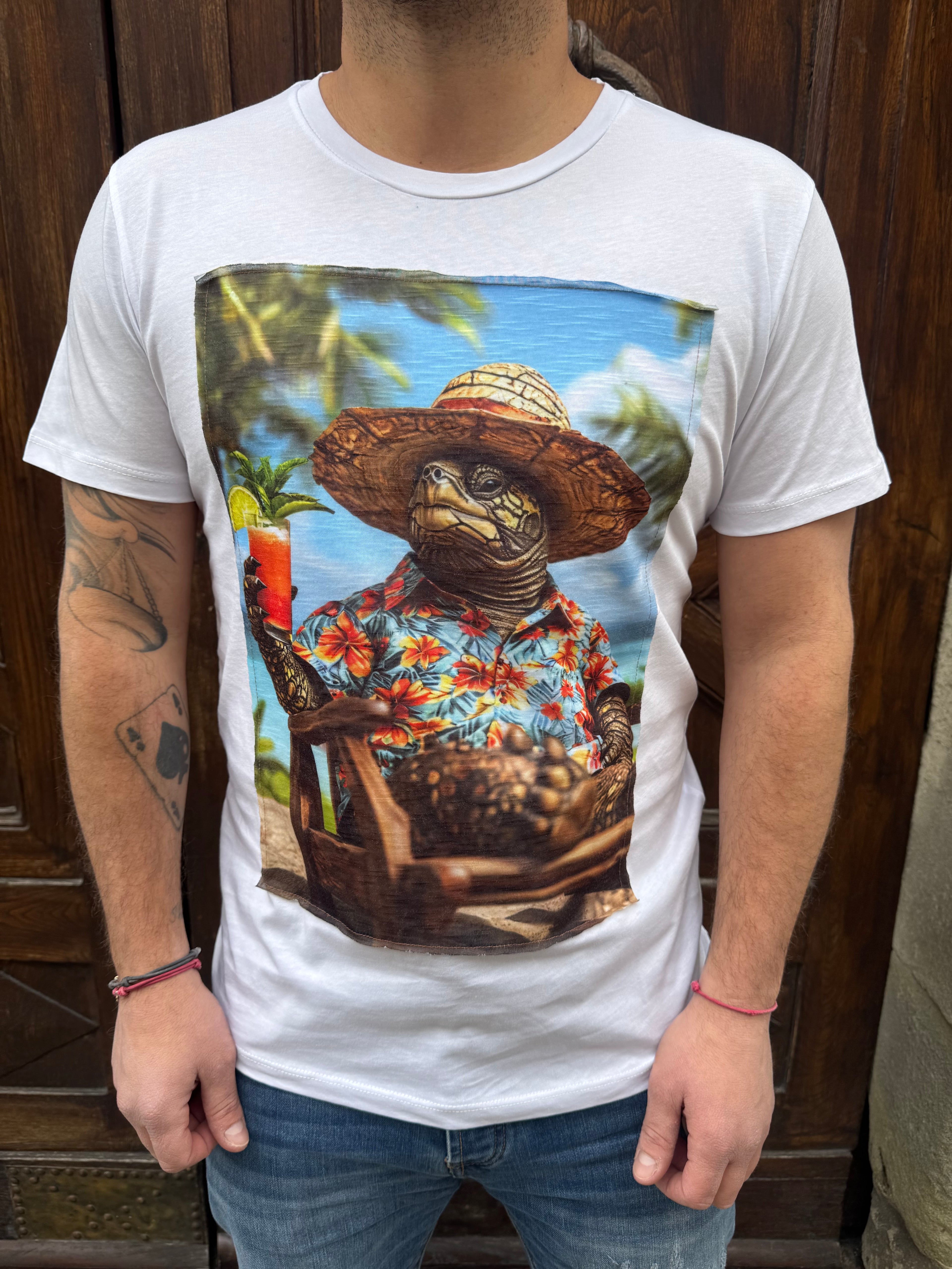 T-Shirt Turtle di 3.9