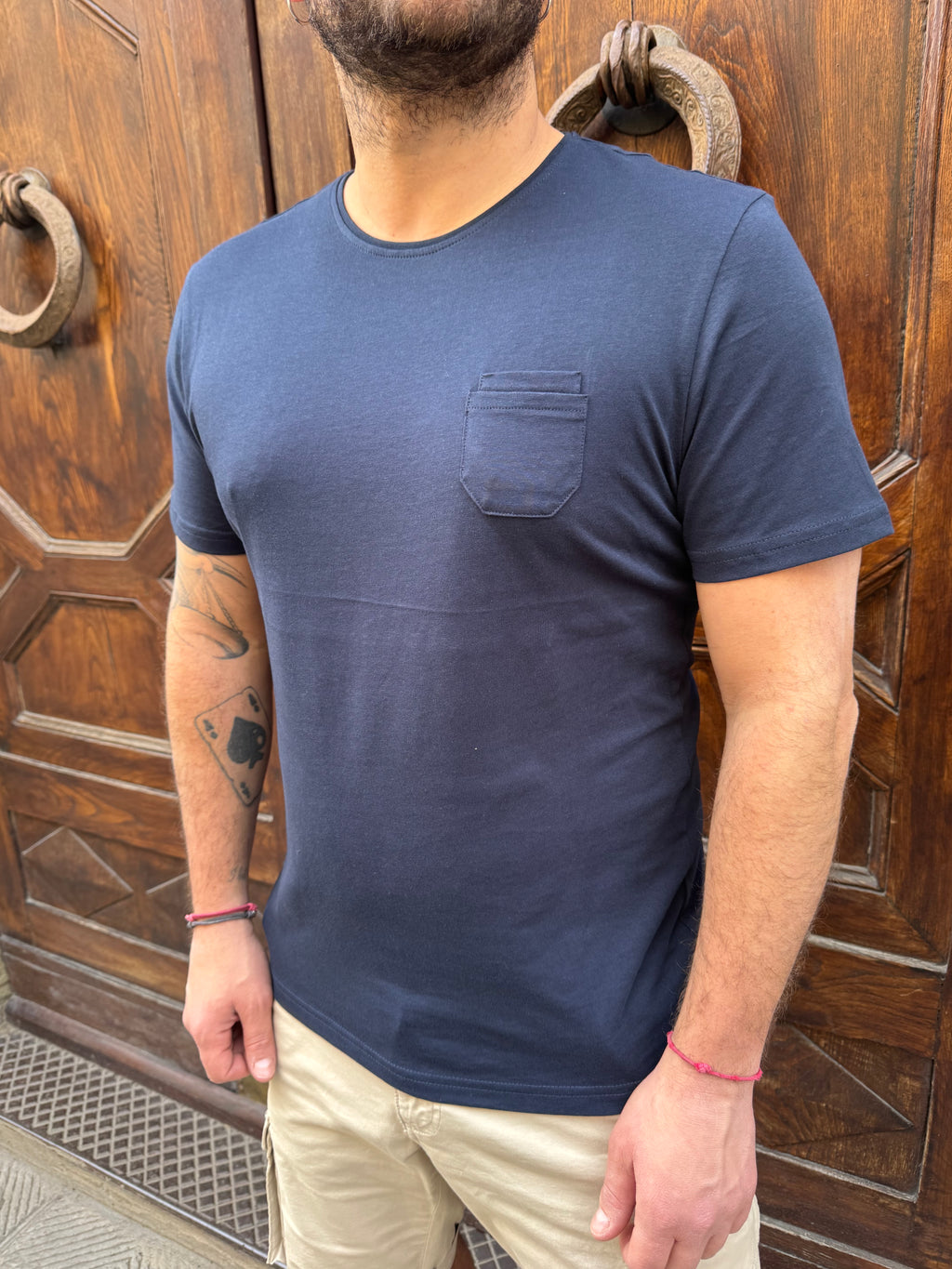 T-shirt taschino di Tréz blu