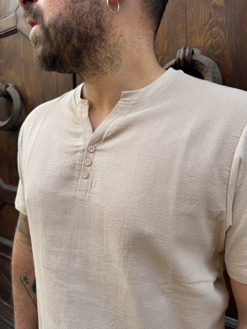 T-Shirt Serafino di Tréz sabbia