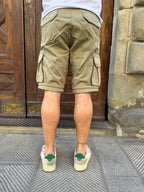 Bermuda Military verde cargo di Trèz