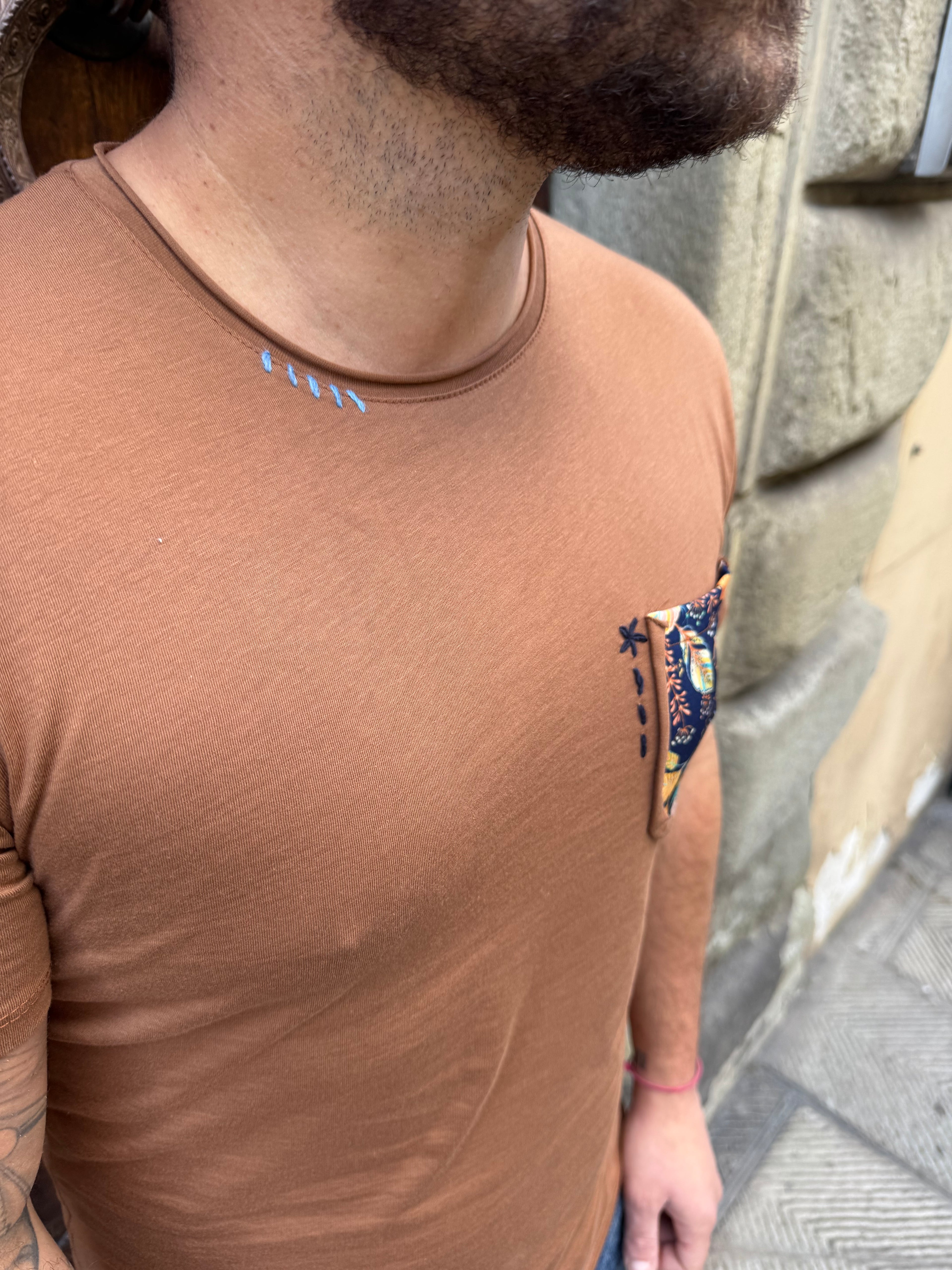 T-Shirt taschino di 3.9