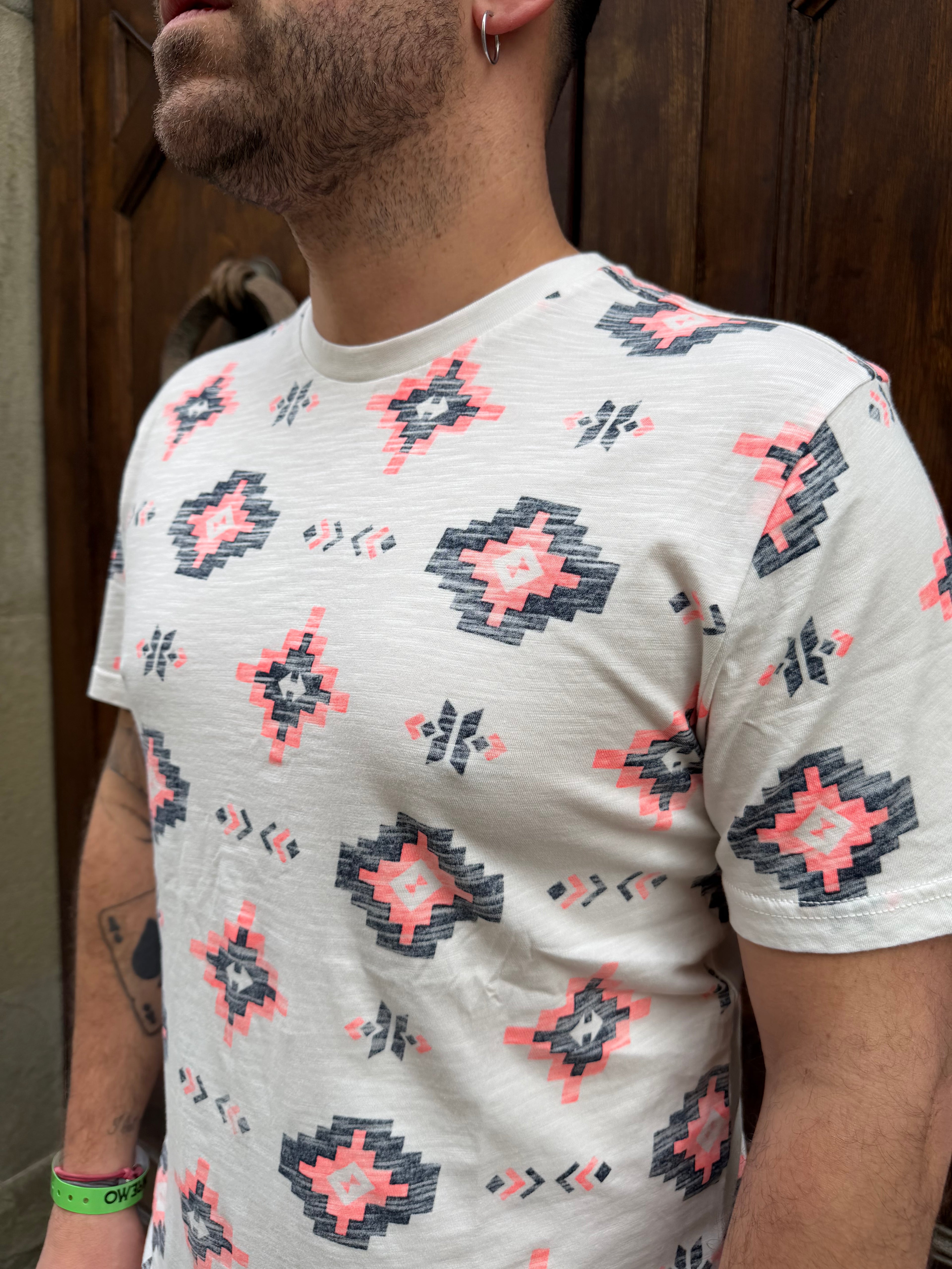 T-shirt Etnic di Petrol