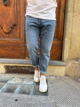 Carica l&#39;immagine nel visualizzatore di Gallery, Jeans Cropped 2 di Trèz
