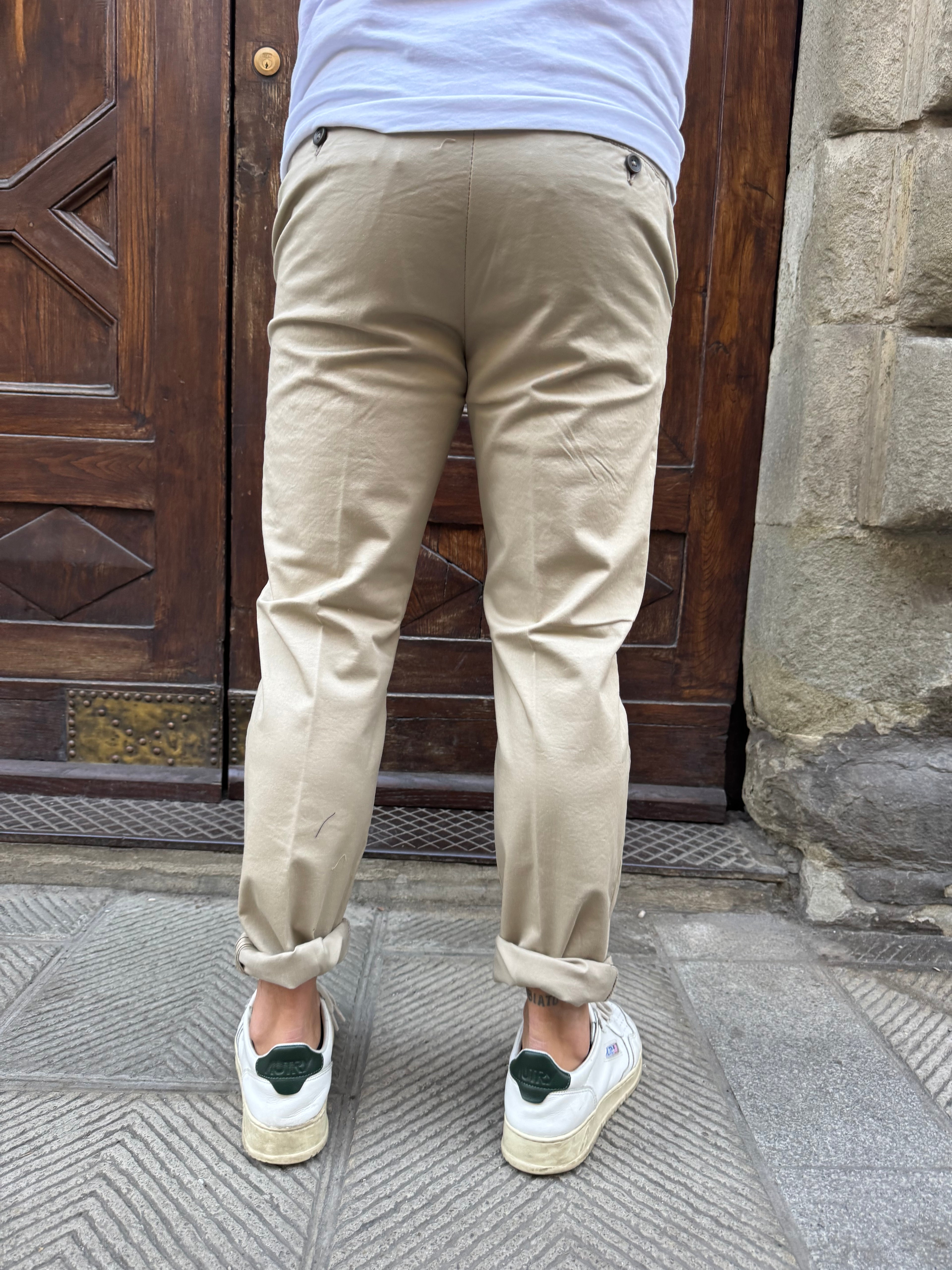 Pantalone Chinos di Hamaki-Ho