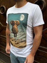 Carica l&#39;immagine nel visualizzatore di Gallery, T-Shirt Elephant di 3.9
