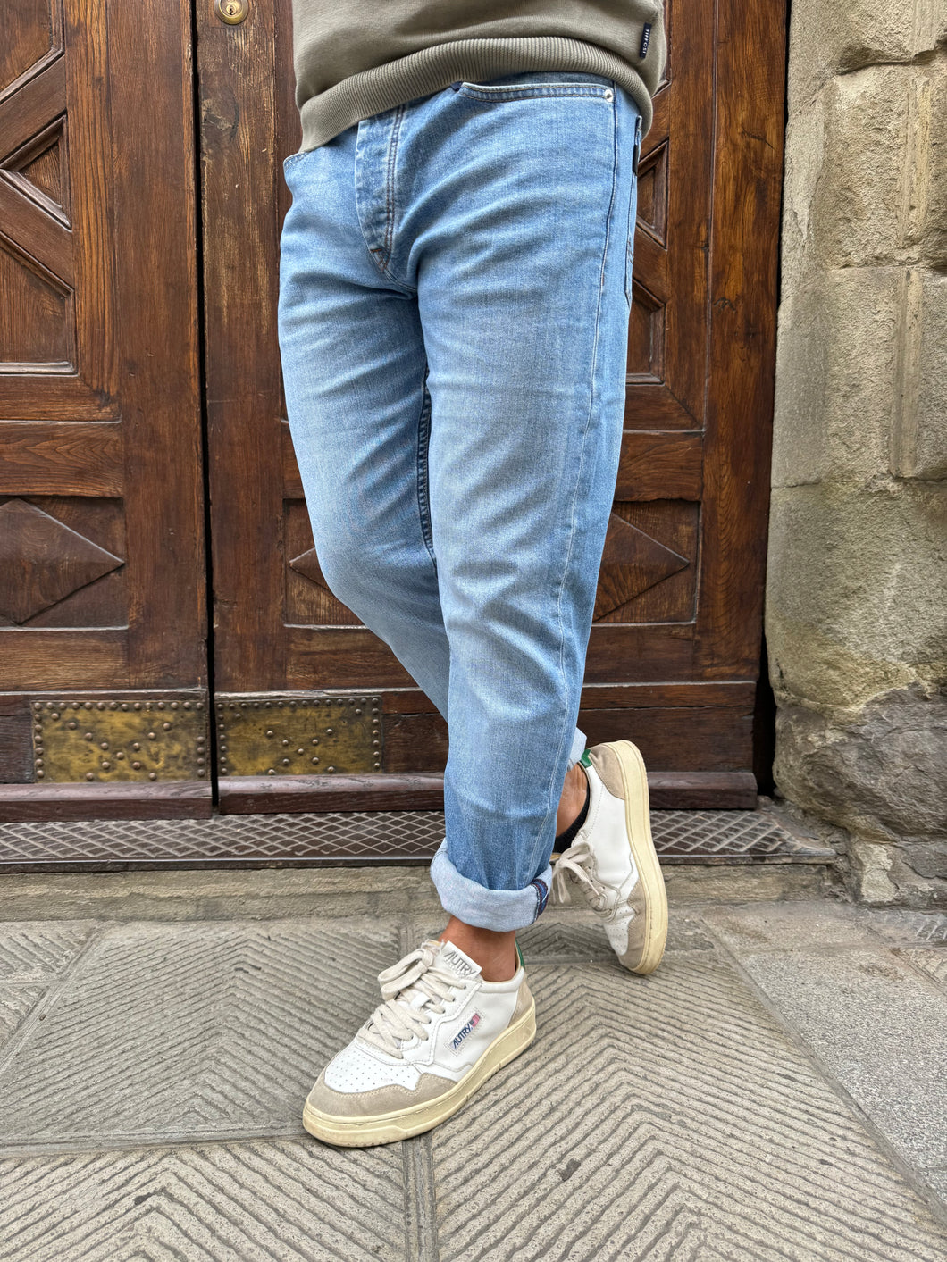 Jeans Basic di Tiffosi lavaggio chiaro