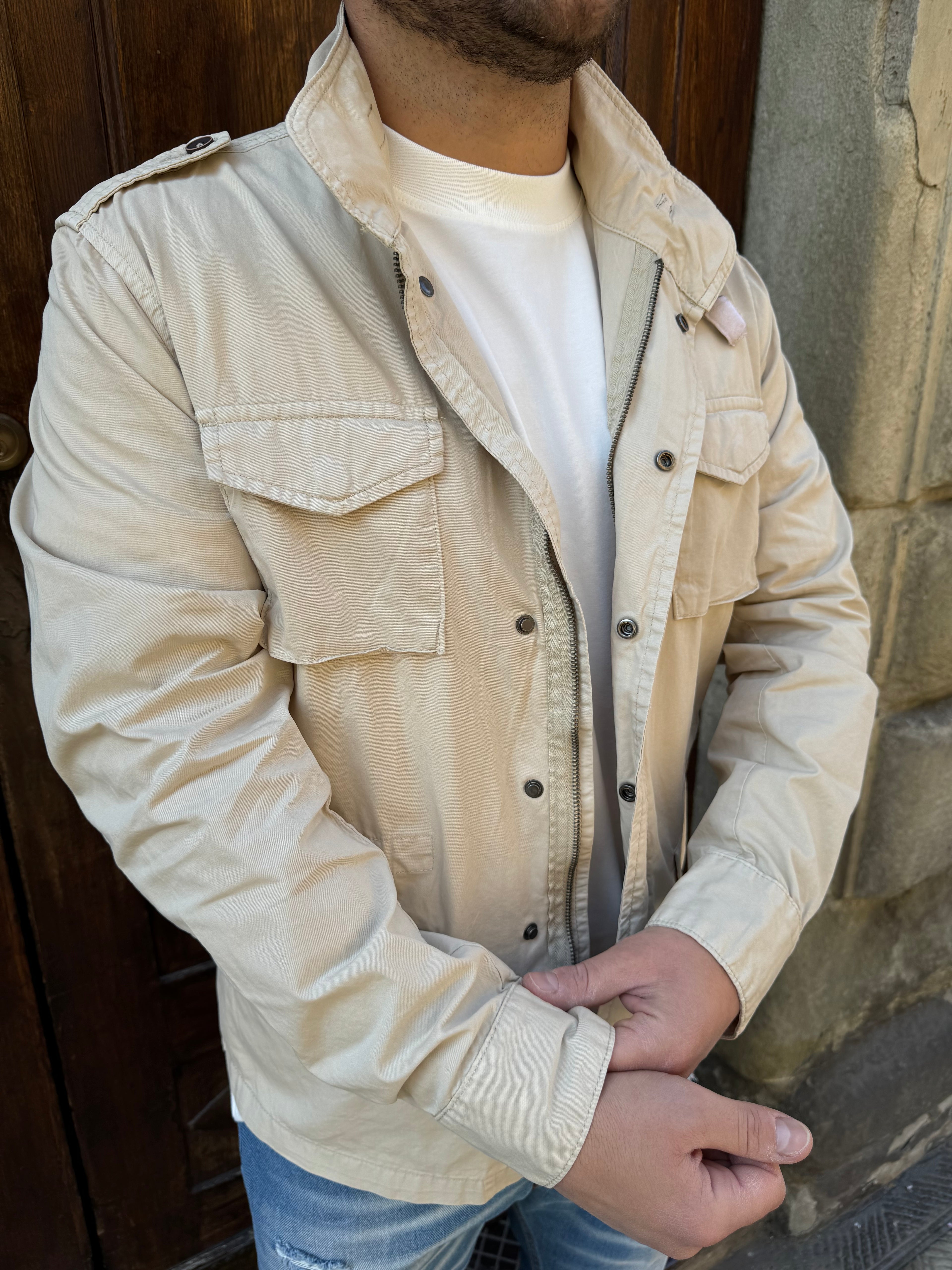 Giacchetto Sahara di TRÈZ color sabbia